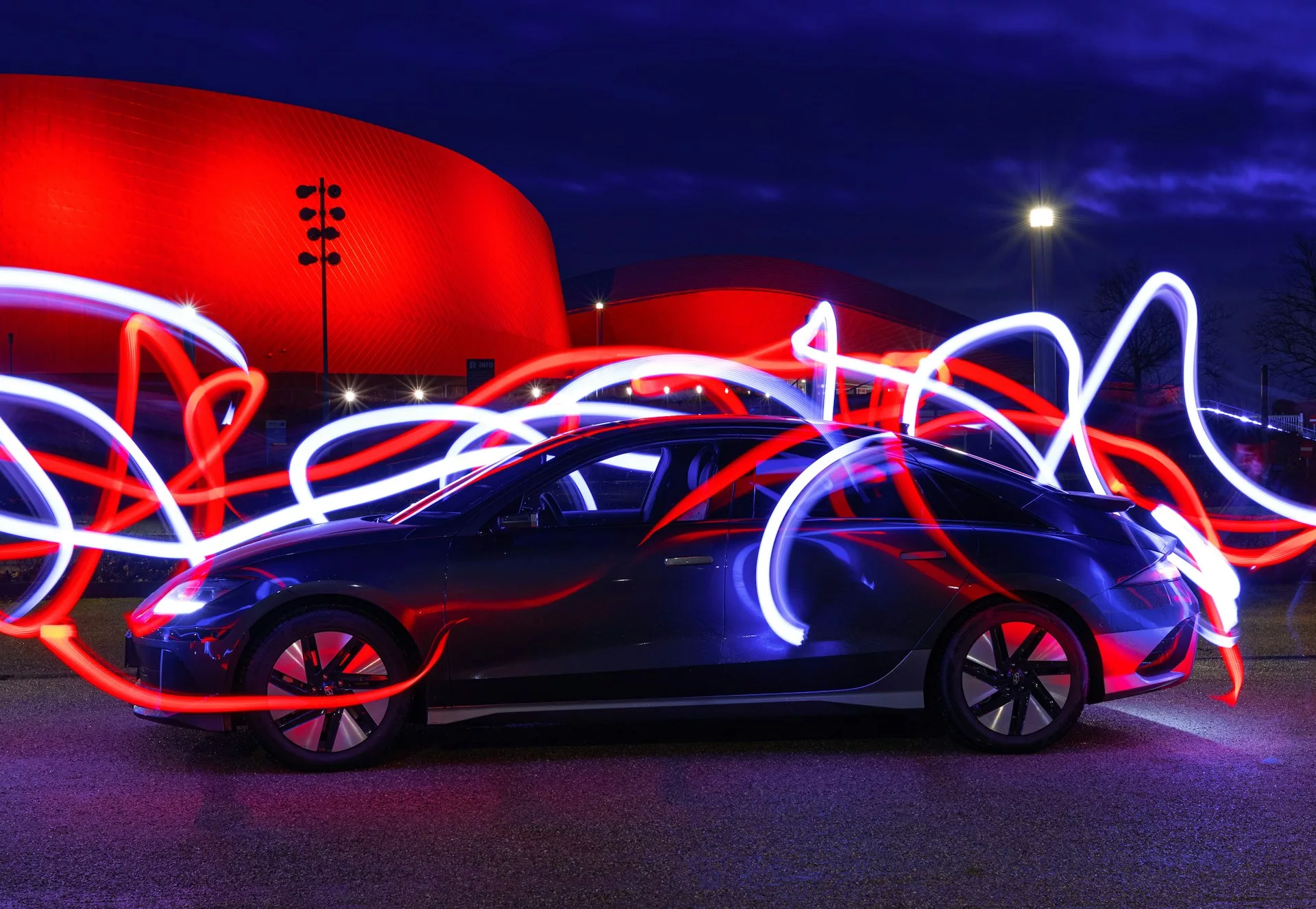 EV Trends 2025 – Global Adoption